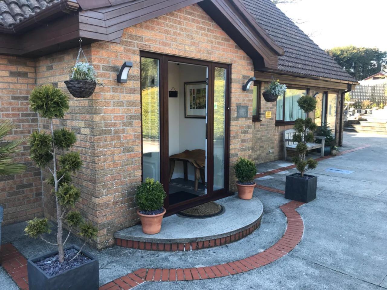 The Firs - Englefield Studio Bed and Breakfast Douglas Zewnętrze zdjęcie